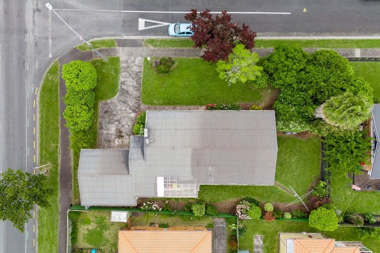 Photo of property in 2 Golden Place, Fairfield, Hamilton, 3214