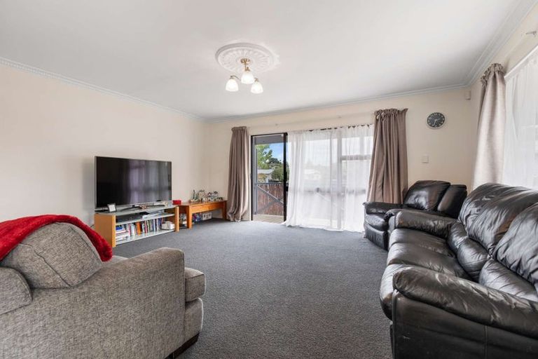 Photo of property in 22 Lindsay Crescent, Nawton, Hamilton, 3200