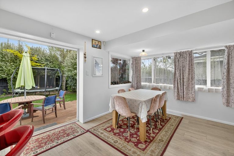 Photo of property in 287 Burwood Road, Burwood, Christchurch, 8083