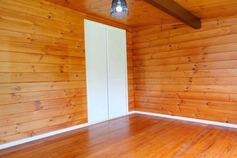 Photo of property in 19 Rimu Road, Raumati Beach, Paraparaumu, 5032