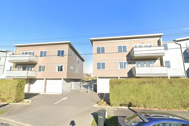 Photo of property in 15/20 Hutcheson Street, Sydenham, Christchurch, 8023