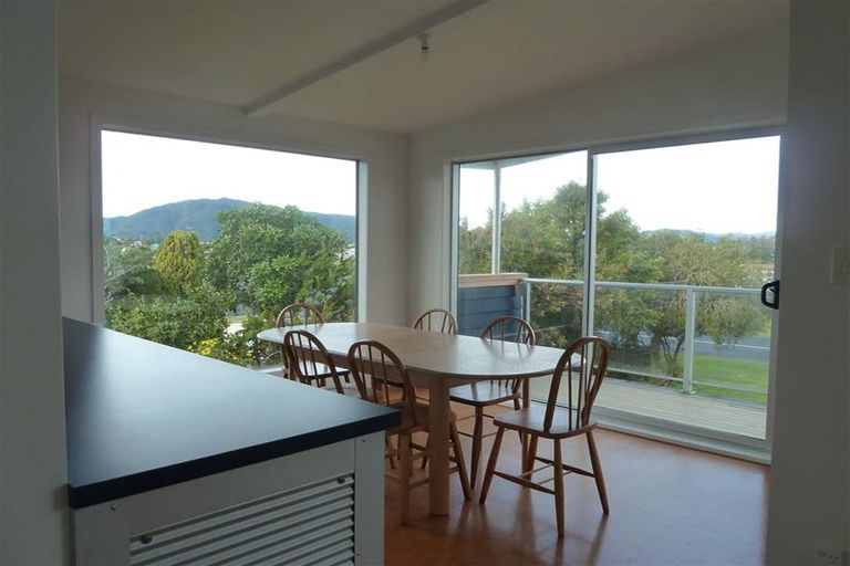 Photo of property in 176 Ocean Beach Road, Tairua, 3508