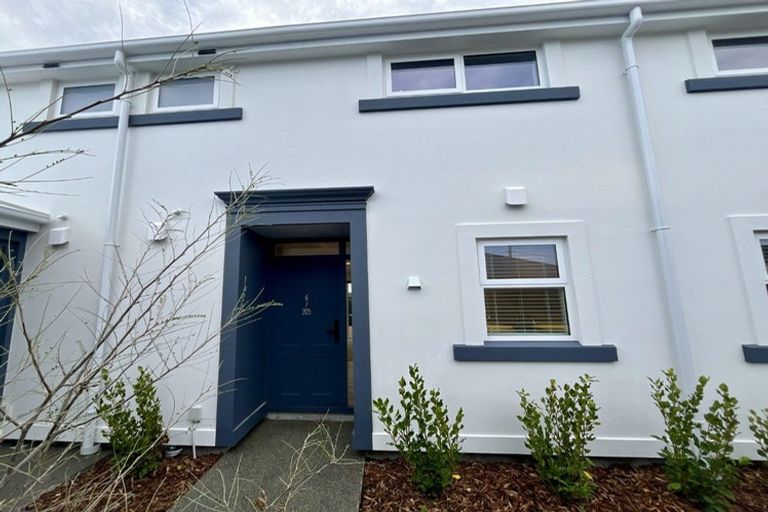 Photo of property in 6/205 Cranford Street, St Albans, Christchurch, 8014