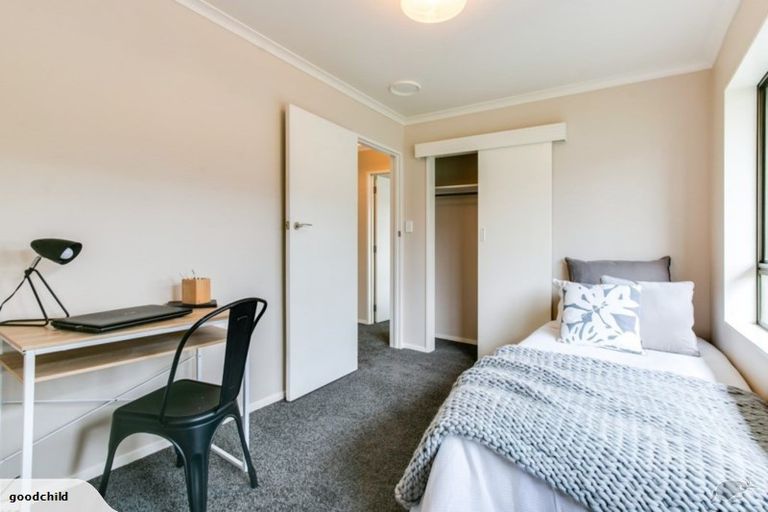 Photo of property in 25 Avenue Road, Greenmeadows, Napier, 4112