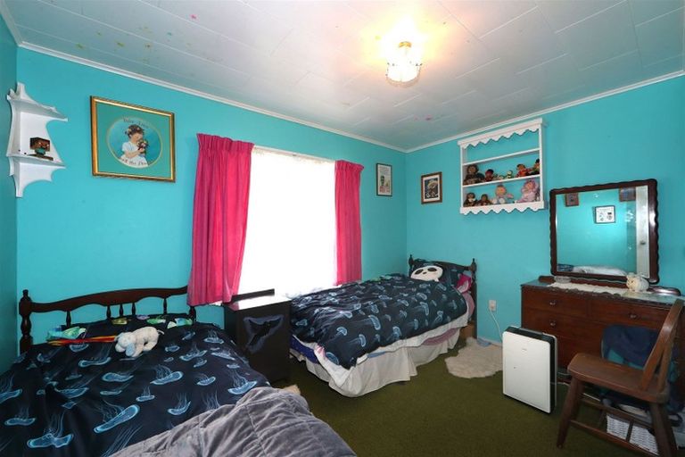 Photo of property in 17 Von Dadelszen Place, Havelock North, 4130