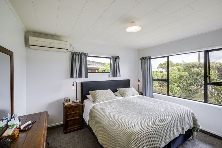 Photo of property in 52 Guppy Road, Greenmeadows, Napier, 4112