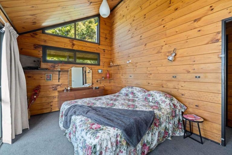 Photo of property in 2 Tui Grove, Paihia, 0200