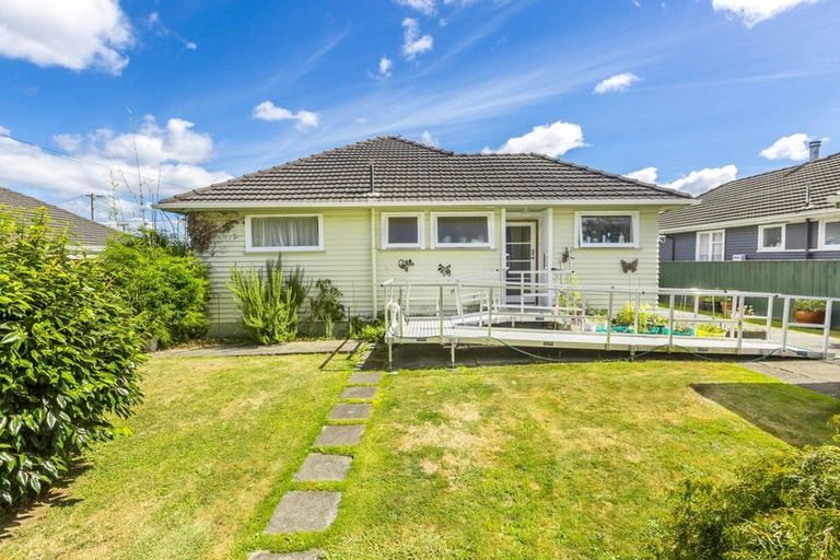 Photo of property in 48 Routley Crescent, Elderslea, Upper Hutt, 5018