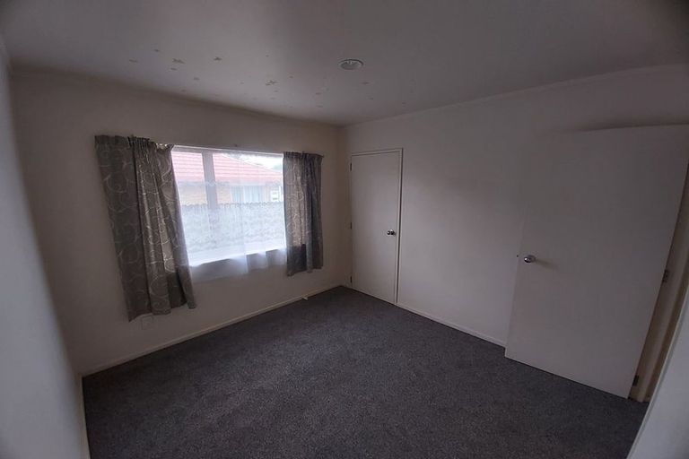 Photo of property in 28 Manston Road, Mangere, Auckland, 2022