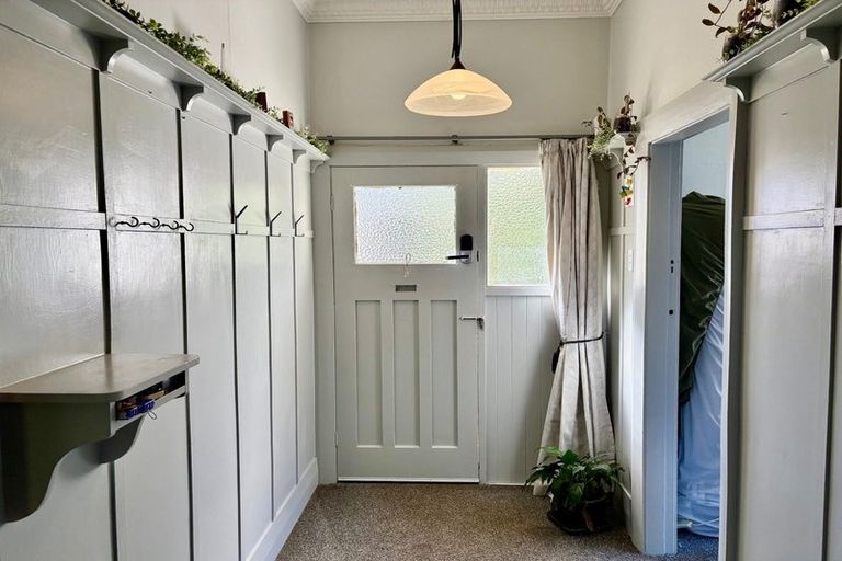 Photo of property in 5 Ainslee Place, North East Valley, Dunedin, 9010