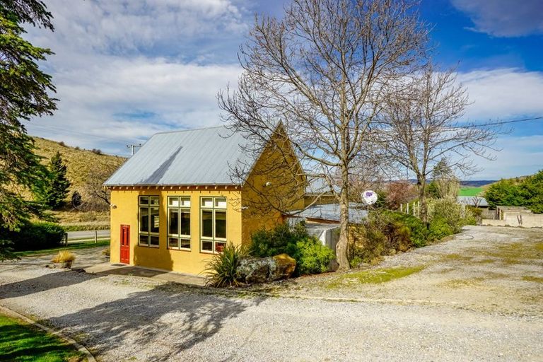 Photo of property in 9125 Hyde-middlemarch Road, Hyde, Ranfurly, 9397
