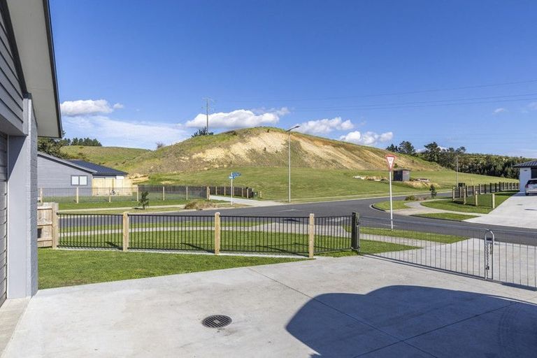 Photo of property in 6 Waugh Lane, Huntly, 3700