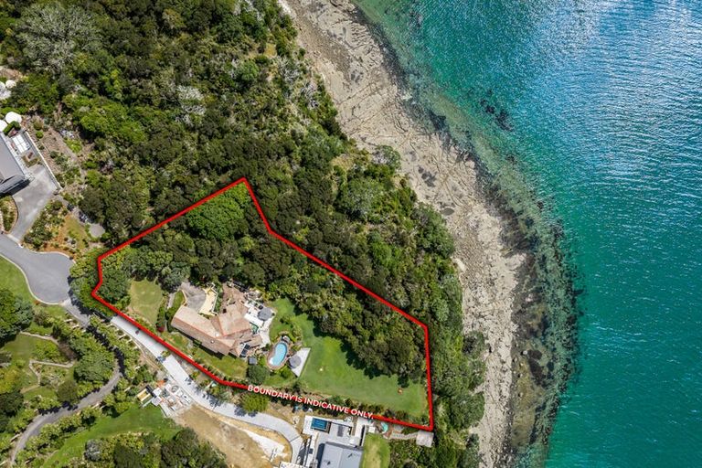 Photo of property in 47 Puriri Place, Sandspit, Warkworth, 0982