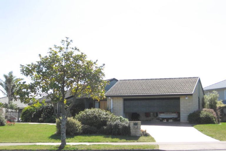 Photo of property in 20 Palm Beach Boulevard, Papamoa Beach, Papamoa, 3118