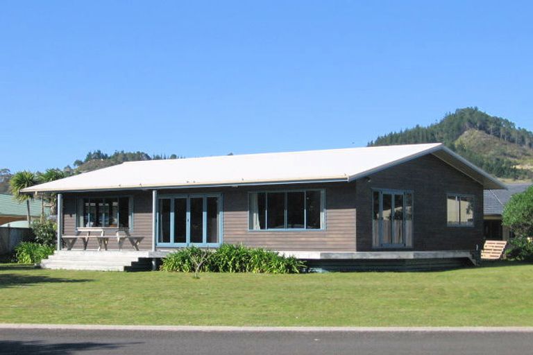 Photo of property in 4 Morcom Drive, Cooks Beach, Whitianga, 3591