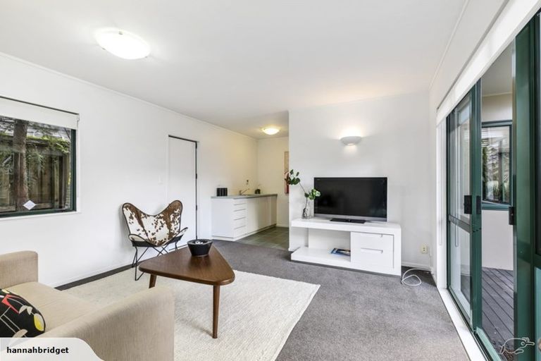 Photo of property in 30a Hamilton Road, Cambridge, 3434