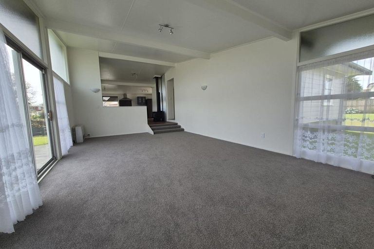 Photo of property in 45 Aotea Crescent, Tokoroa, 3420