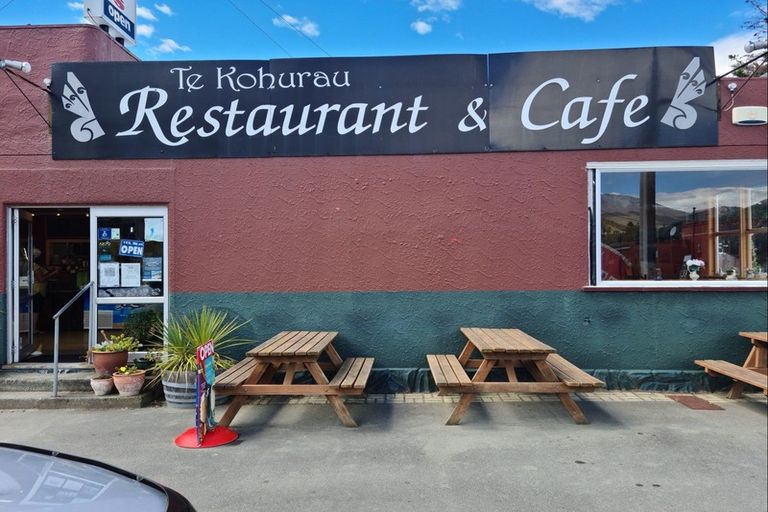 Photo of property in 12 Bledisloe Street, Kurow, 9435