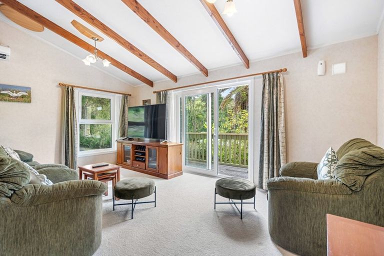 Photo of property in 9 Redwood Rise, Horahora, Whangarei, 0110