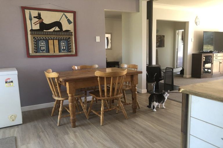 Photo of property in 2083a Paparoa Valley Road, Paparoa, 0571