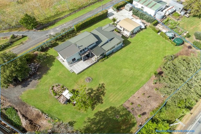 Photo of property in 65 Sandstone Road, Whitford, Manurewa, 2576