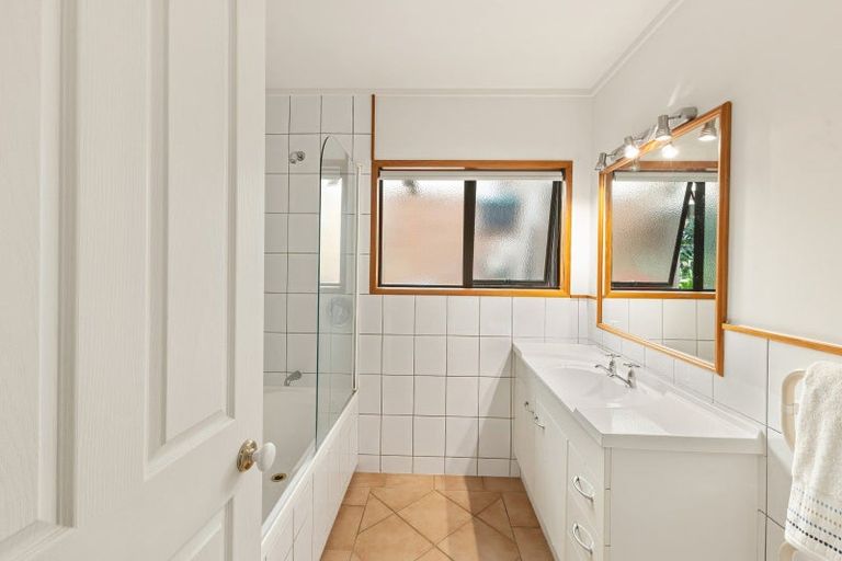 Photo of property in 17 Waters Lane, Kerikeri, 0230