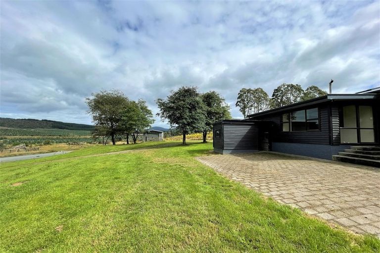 Photo of property in 2132 Tahakopa Valley Road, Tahakopa Valley, Owaka, 9586