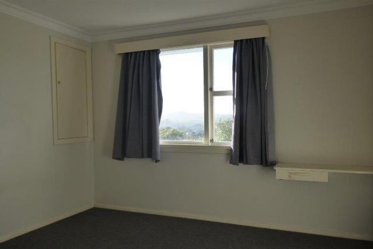 Photo of property in 3 Prospect Terrace, Johnsonville, Wellington, 6037