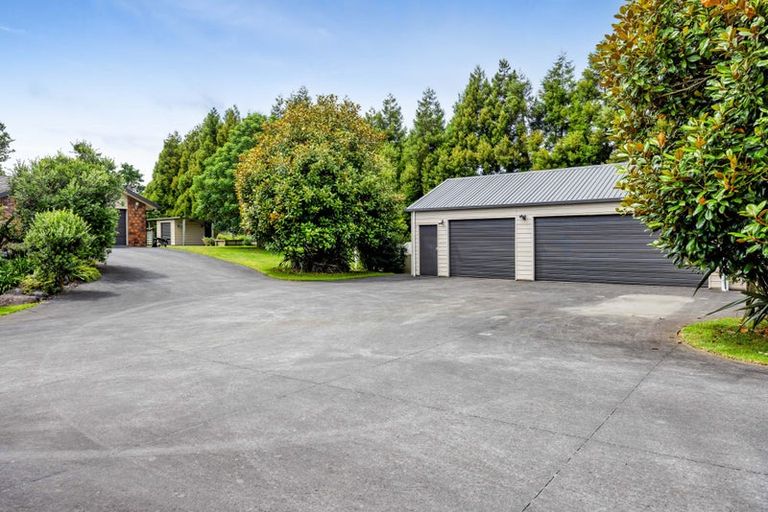 Photo of property in 271 Henwood Road, Paraite, New Plymouth, 4372
