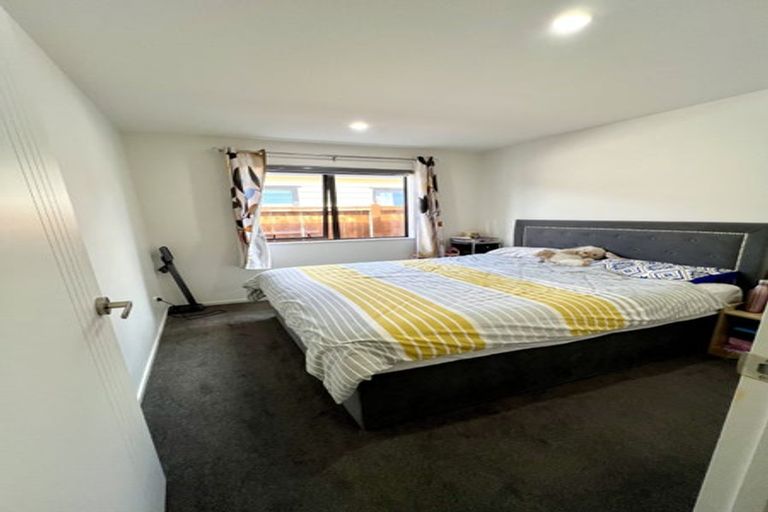 Photo of property in 11b Tributary Parade, Karaka, Papakura, 2113