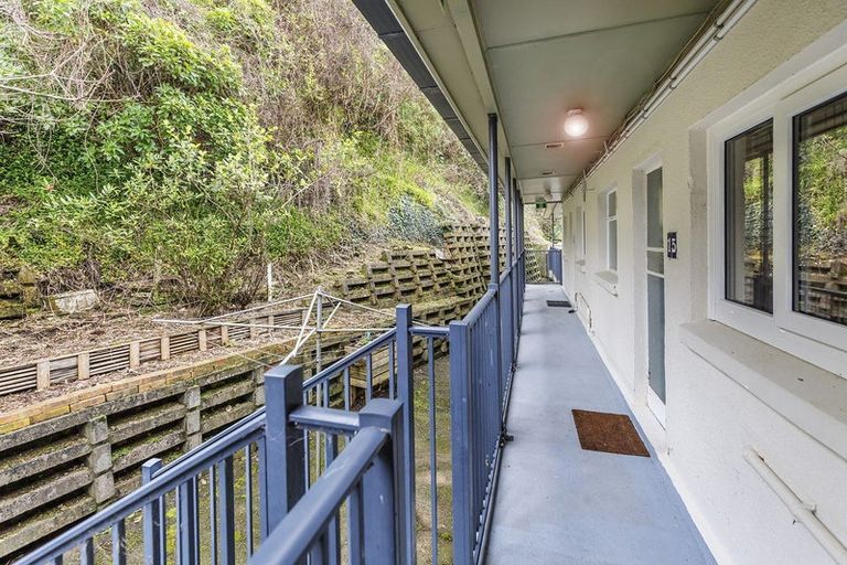 Photo of property in Parkland Flats, 15/51 Adams Terrace, Kelburn, Wellington, 6021
