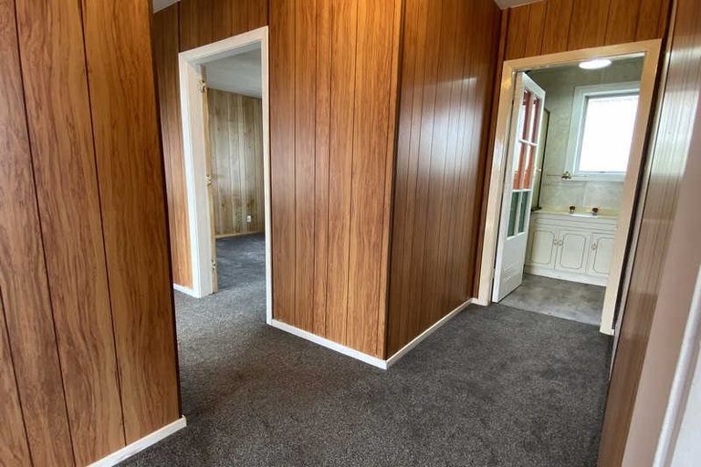 Photo of property in 172 Shortland Street, Aranui, Christchurch, 8061