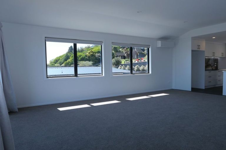 Photo of property in 13 Wilson Way, Waikanae, 5036
