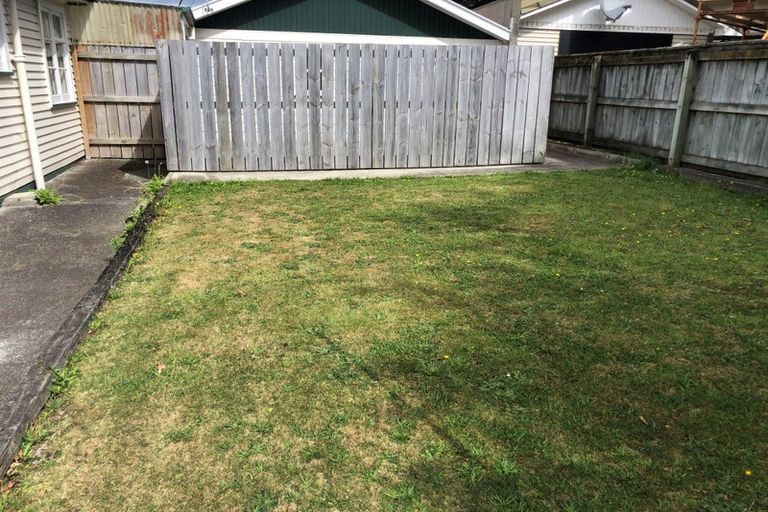 Photo of property in 7 Dublin Street, Wainuiomata, Lower Hutt, 5014