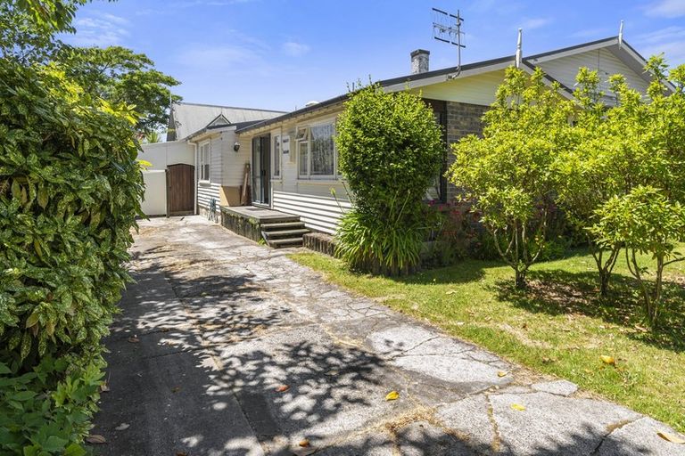 Photo of property in 19 Carnot Street, Glenholme, Rotorua, 3010