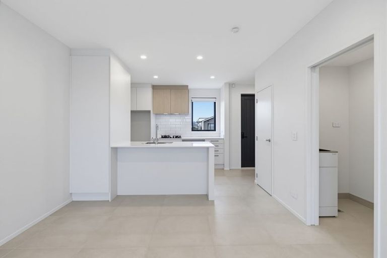 Photo of property in 23 Ngakoro Road, Karaka, Papakura, 2113