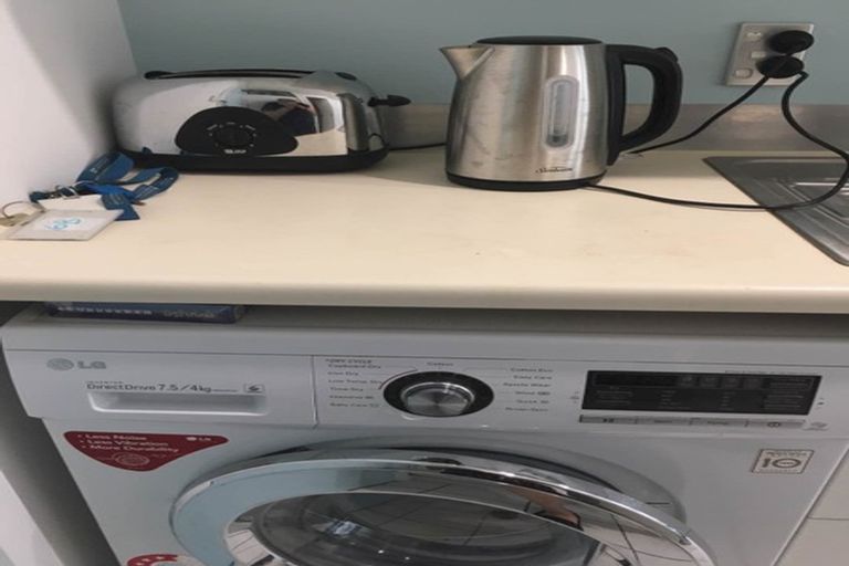 Photo of property in Oakwood Hall Apartments, 6b/81 Wakefield Street, Auckland Central, Auckland, 1010