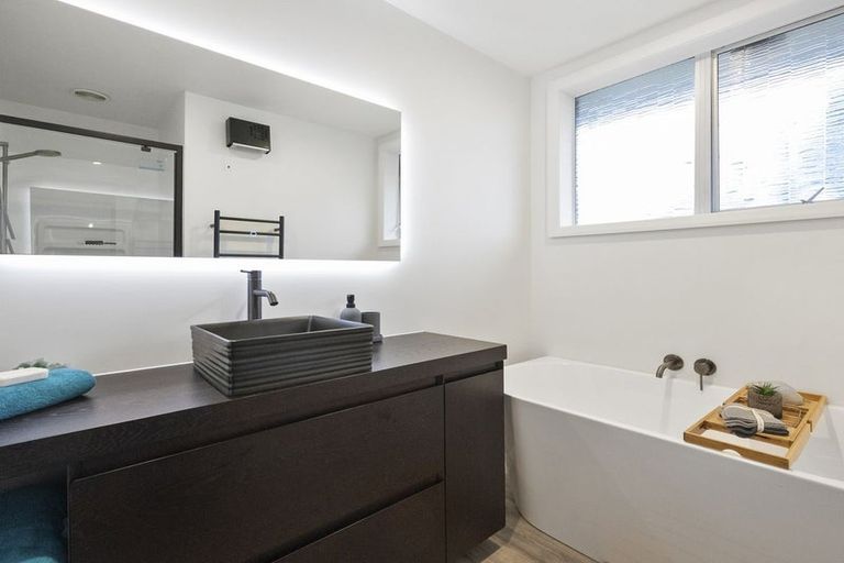 Photo of property in 203 Taieri Road, Kaikorai, Dunedin, 9010