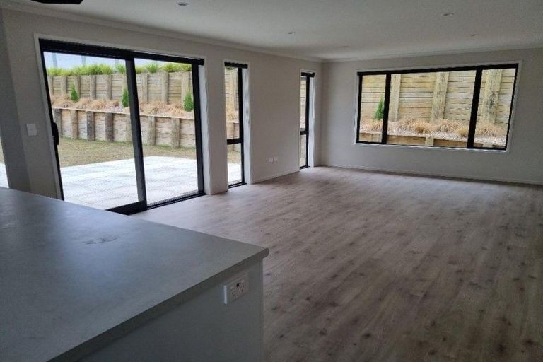 Photo of property in 12 Repoiti Court, Rototuna North, Hamilton, 3210