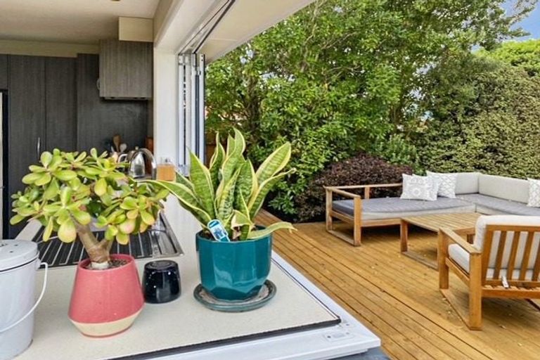 Photo of property in 30 Evesham Crescent, Spreydon, Christchurch, 8024