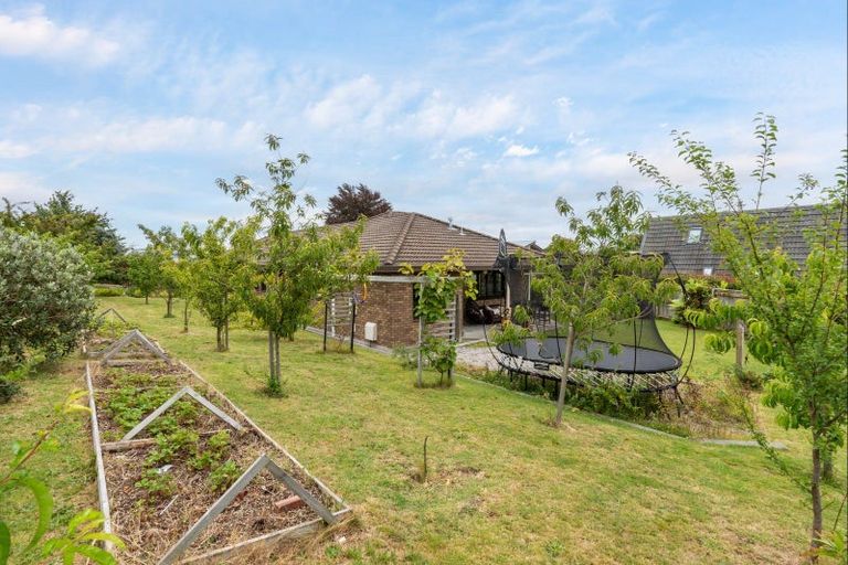 Photo of property in 75 Shepherd Road, Waipahihi, Taupo, 3330