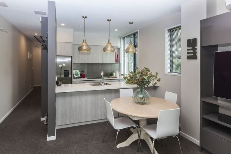 Photo of property in 1/50 Kilmore Street, Christchurch Central, Christchurch, 8013