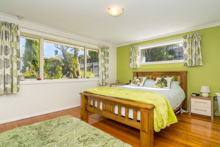 Photo of property in 22 Shandon Road, Vauxhall, Dunedin, 9013