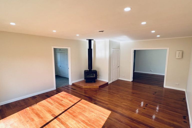 Photo of property in 619 State Highway 16, Kumeu, 0891