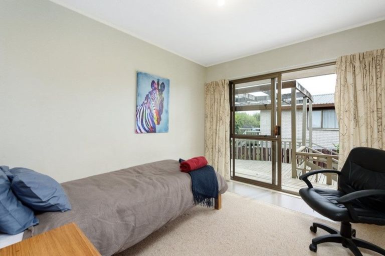 Photo of property in 20 Saunders Place, Te Puke, 3119