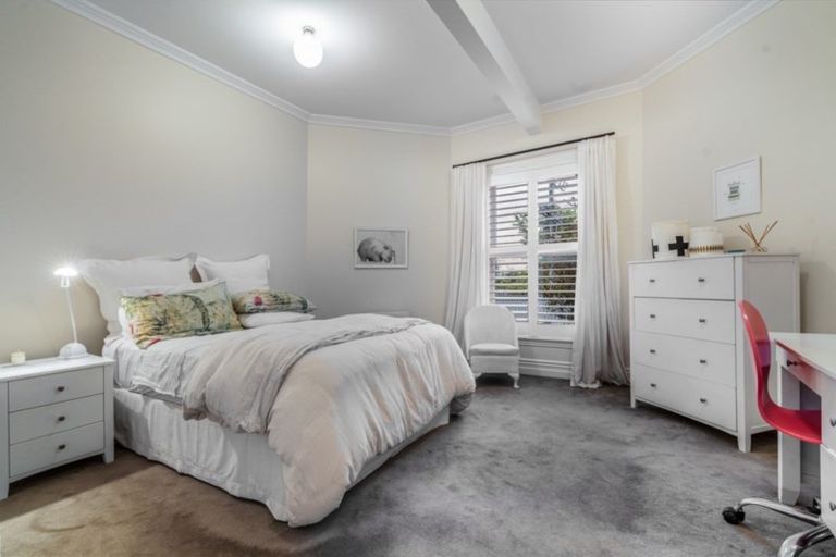 Photo of property in 36 Albert Road, Devonport, Auckland, 0624
