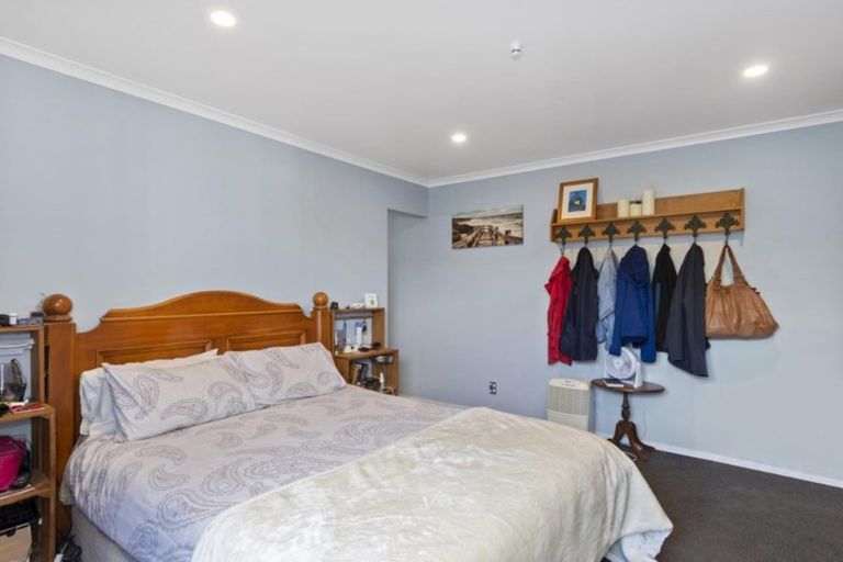 Photo of property in 1219 Papamoa Beach Road, Papamoa Beach, Papamoa, 3118