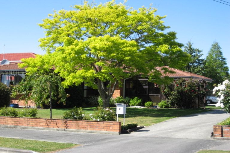 Photo of property in 1 Briar Place, Avonhead, Christchurch, 8042
