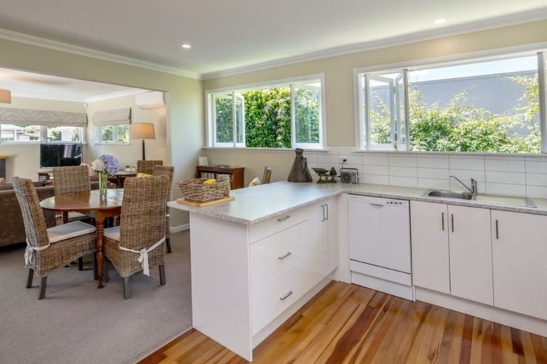 Photo of property in 61 East Street, Greytown, 5712