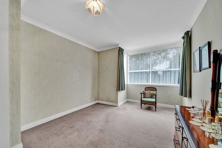 Photo of property in 87 Princess Street, Waitara, 4320